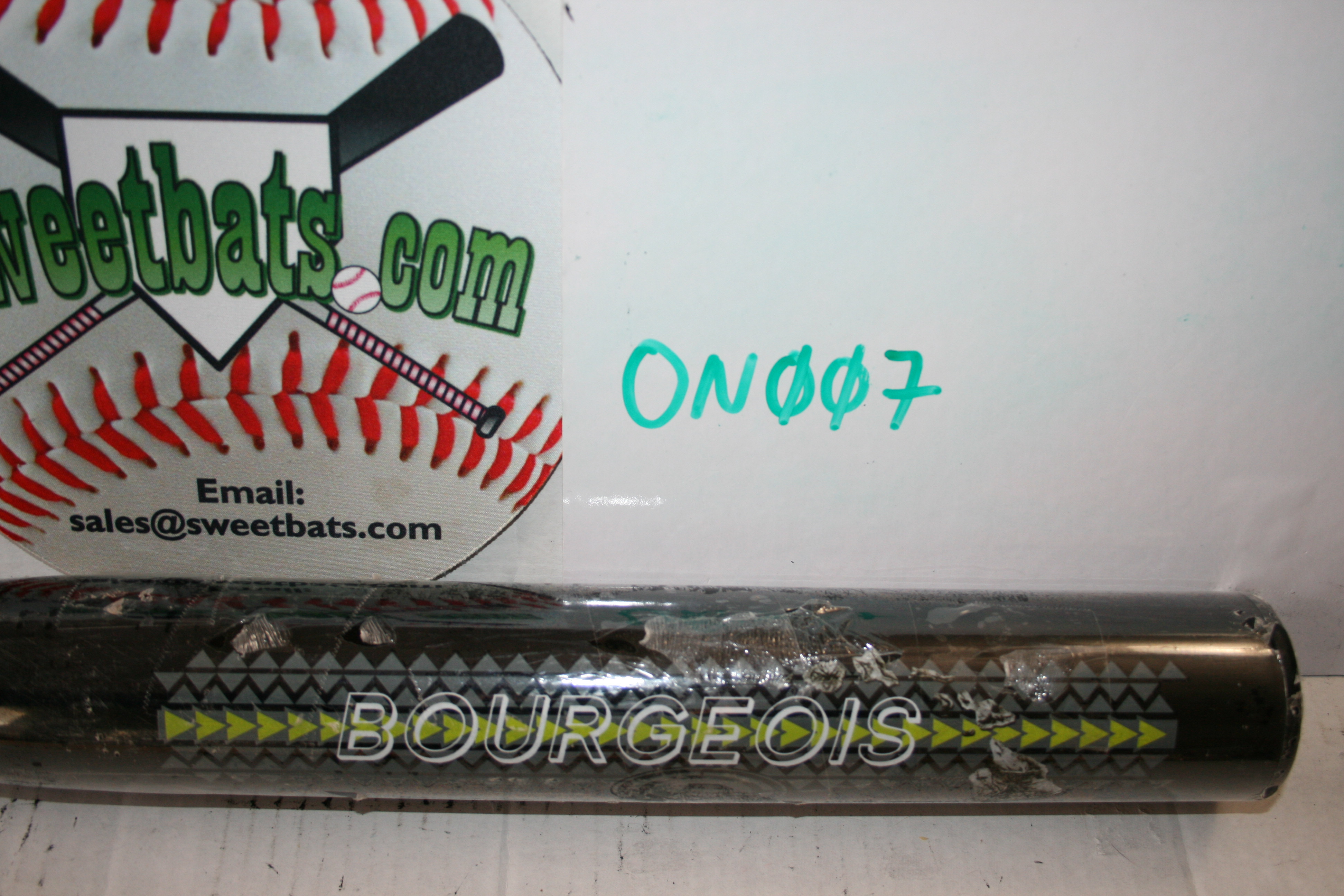 Onyx Bourgeois Senior Softball 12" 28.5 ON007